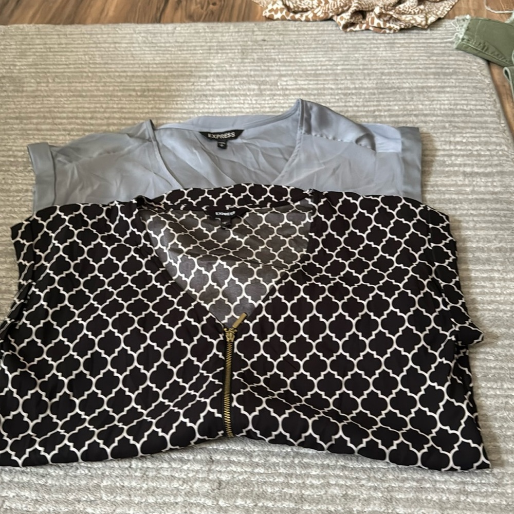 Express, Lot of 2 - front zipper blouses, short sleeves, size Small